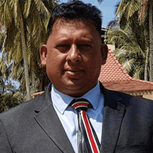 Makalange Perera Driving Instructor